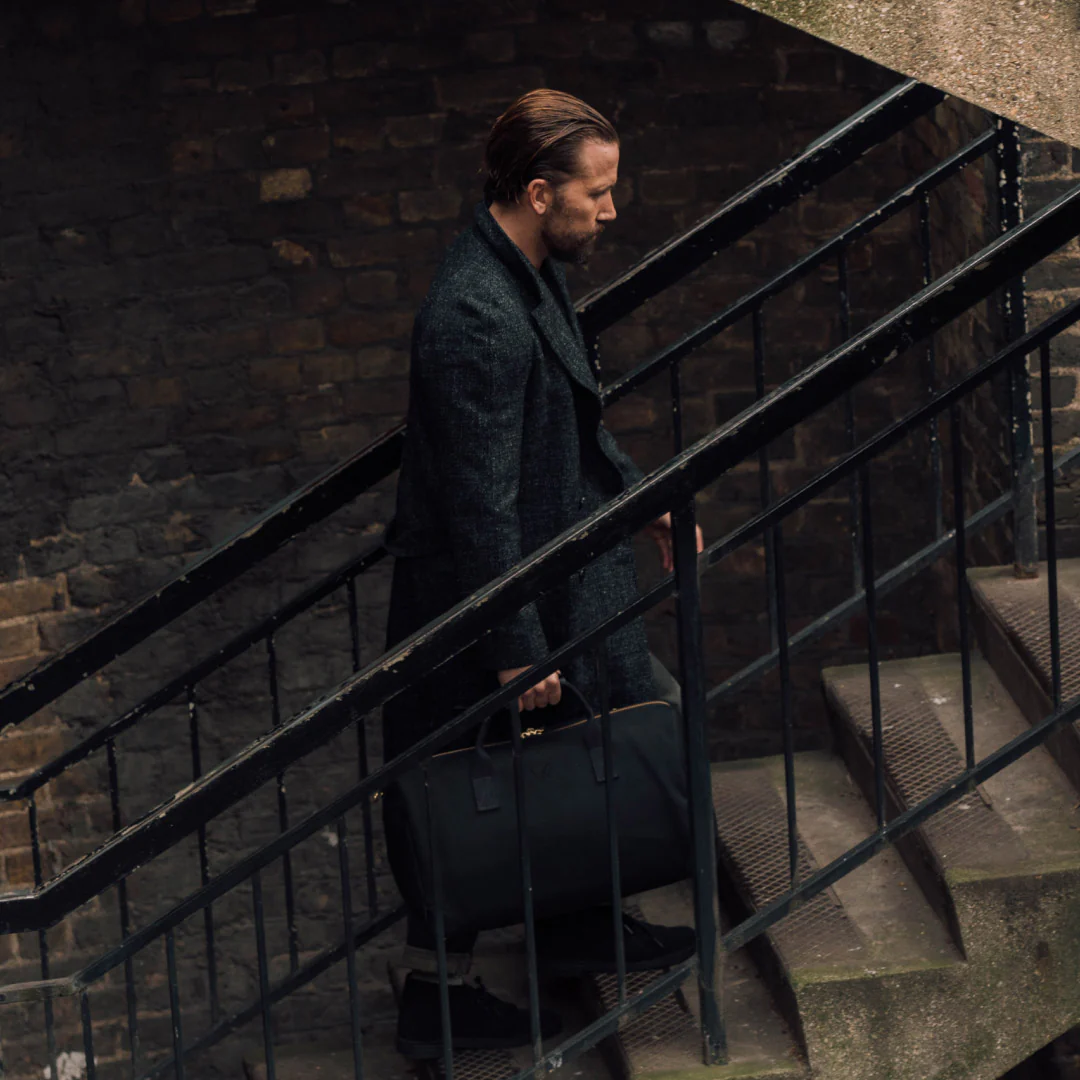 Commuter - Black - Image 11