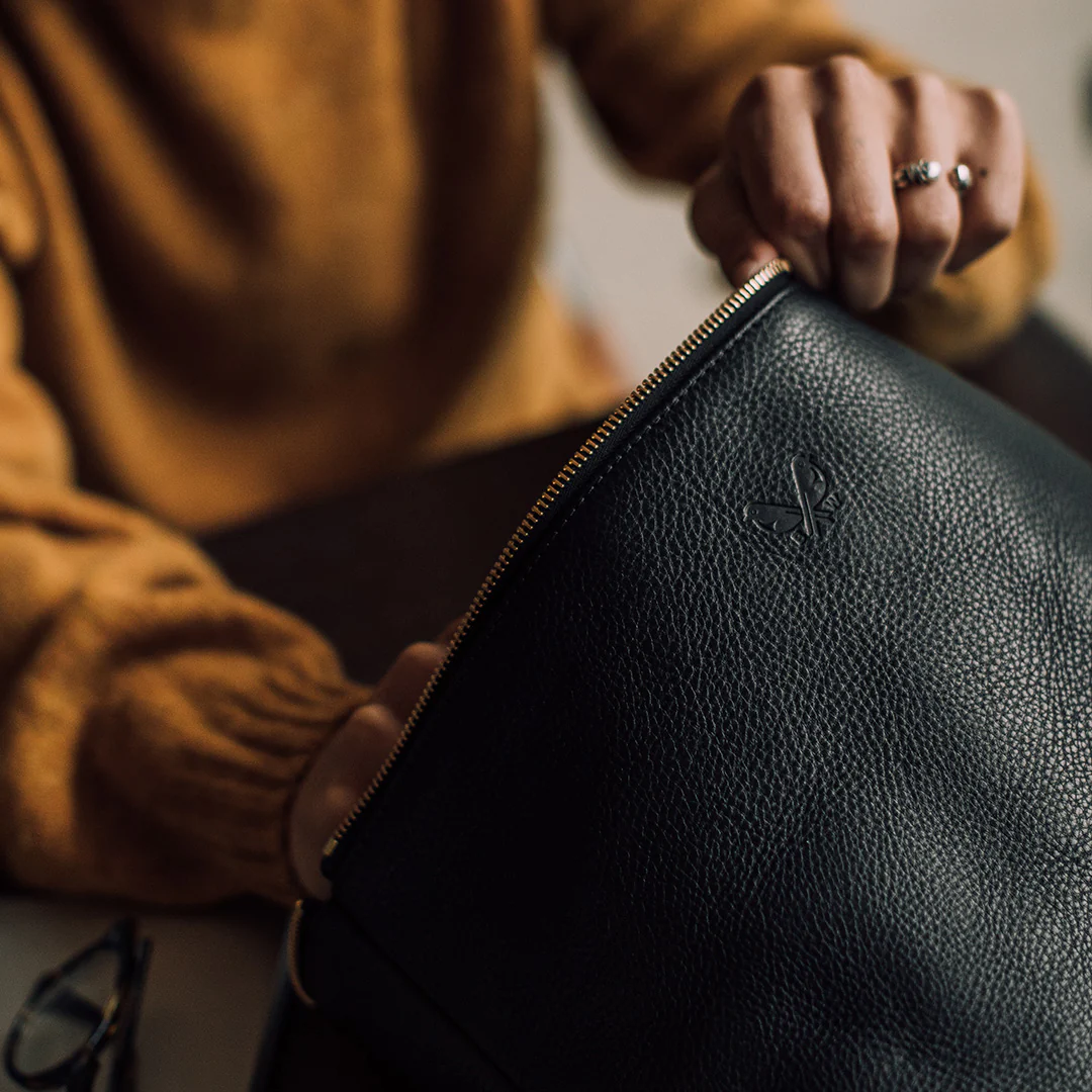 Flight Pouch - Black Leather - Image 10