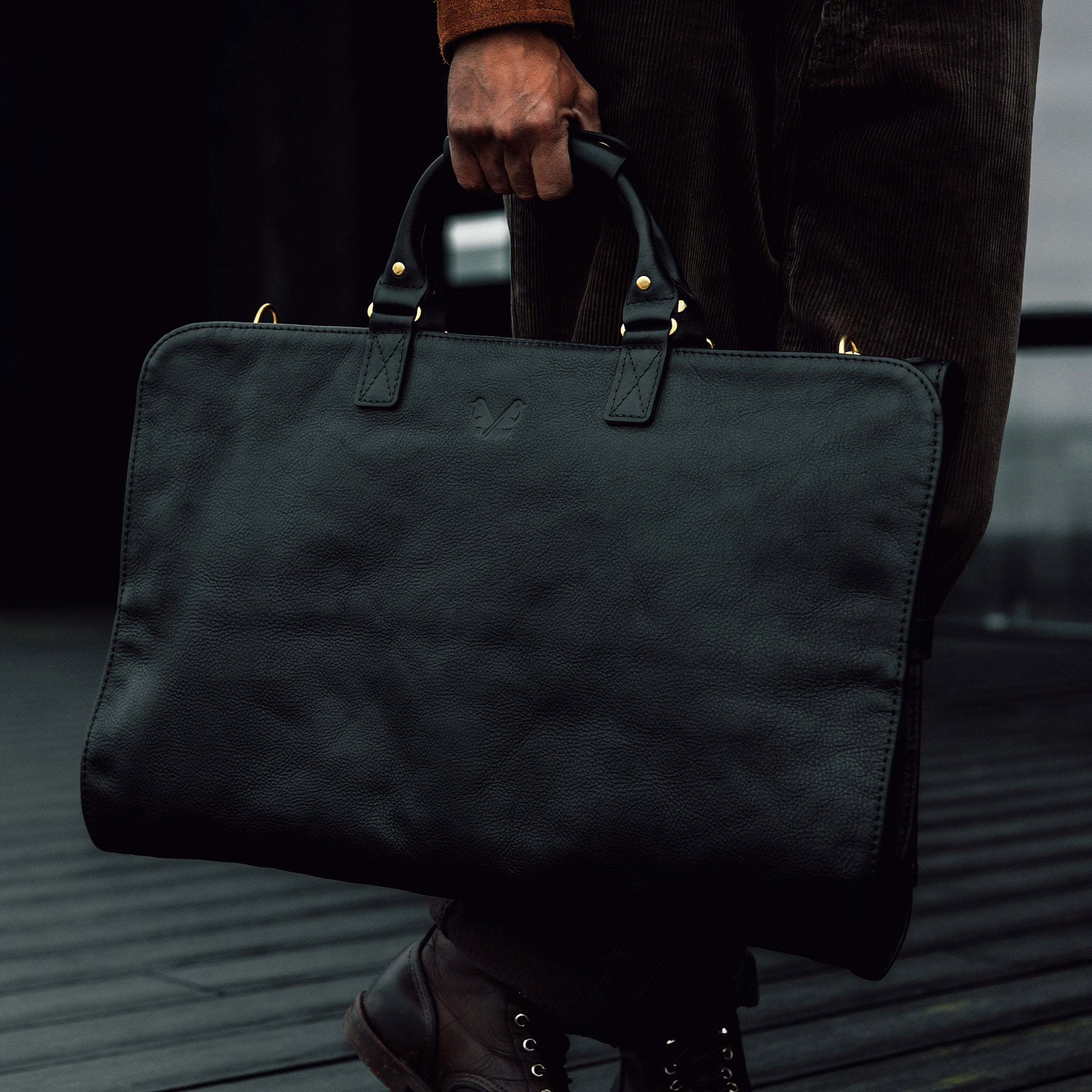 Leather Trifold - Black - Image 15
