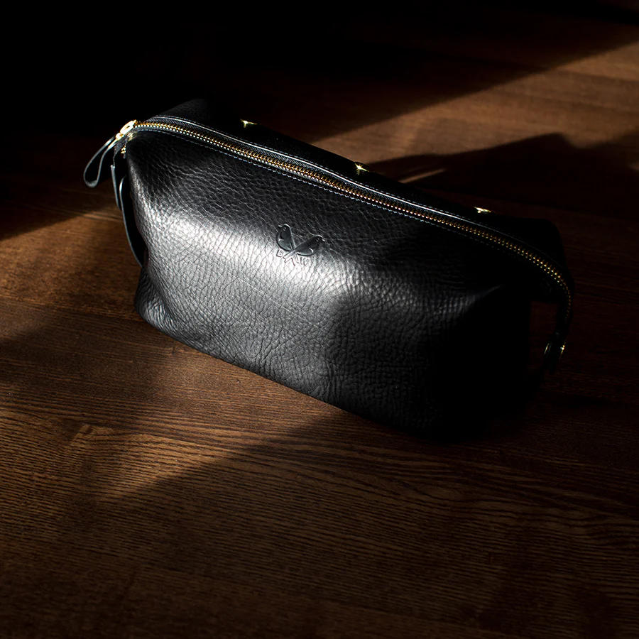 Leather Wash Bag / Dopp Kit - Black - Image 11