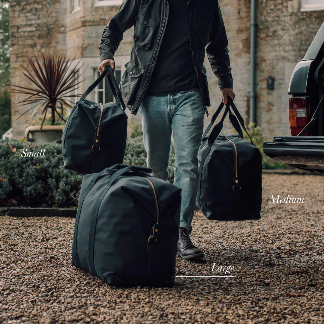 Cargo Medium - Black - Image 16
