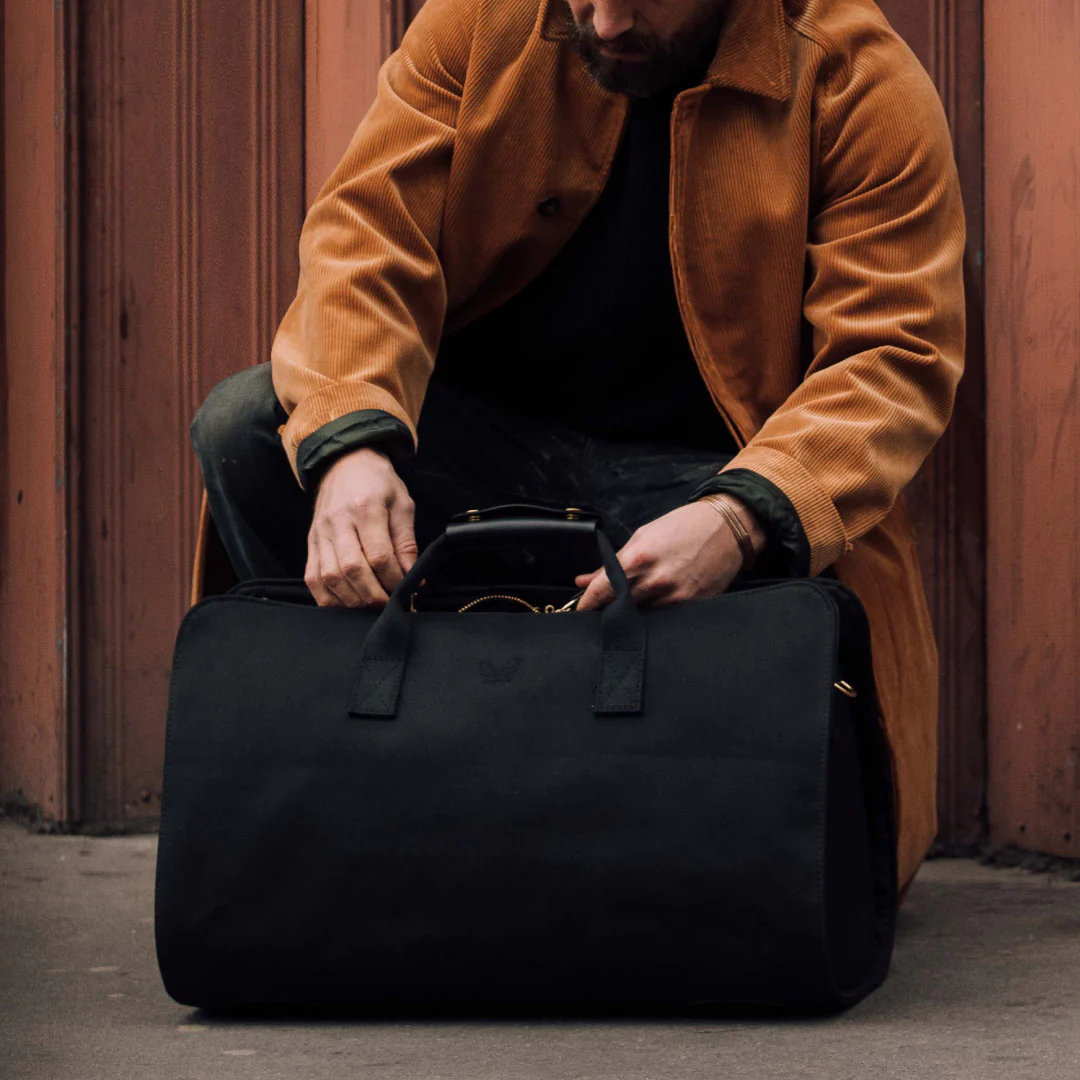 S.C Holdall - Black - Image 13