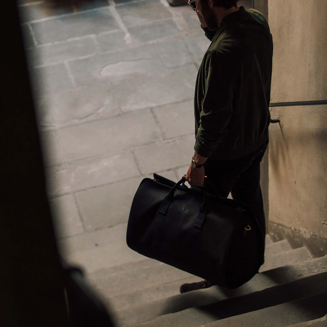 S.C Holdall - Black - Image 16