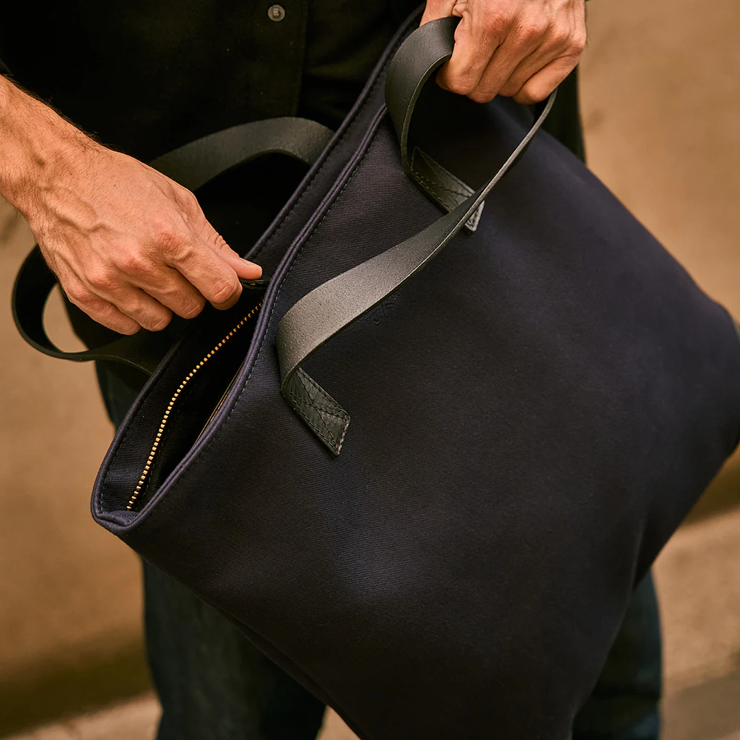 Tote - Navy - Image 13