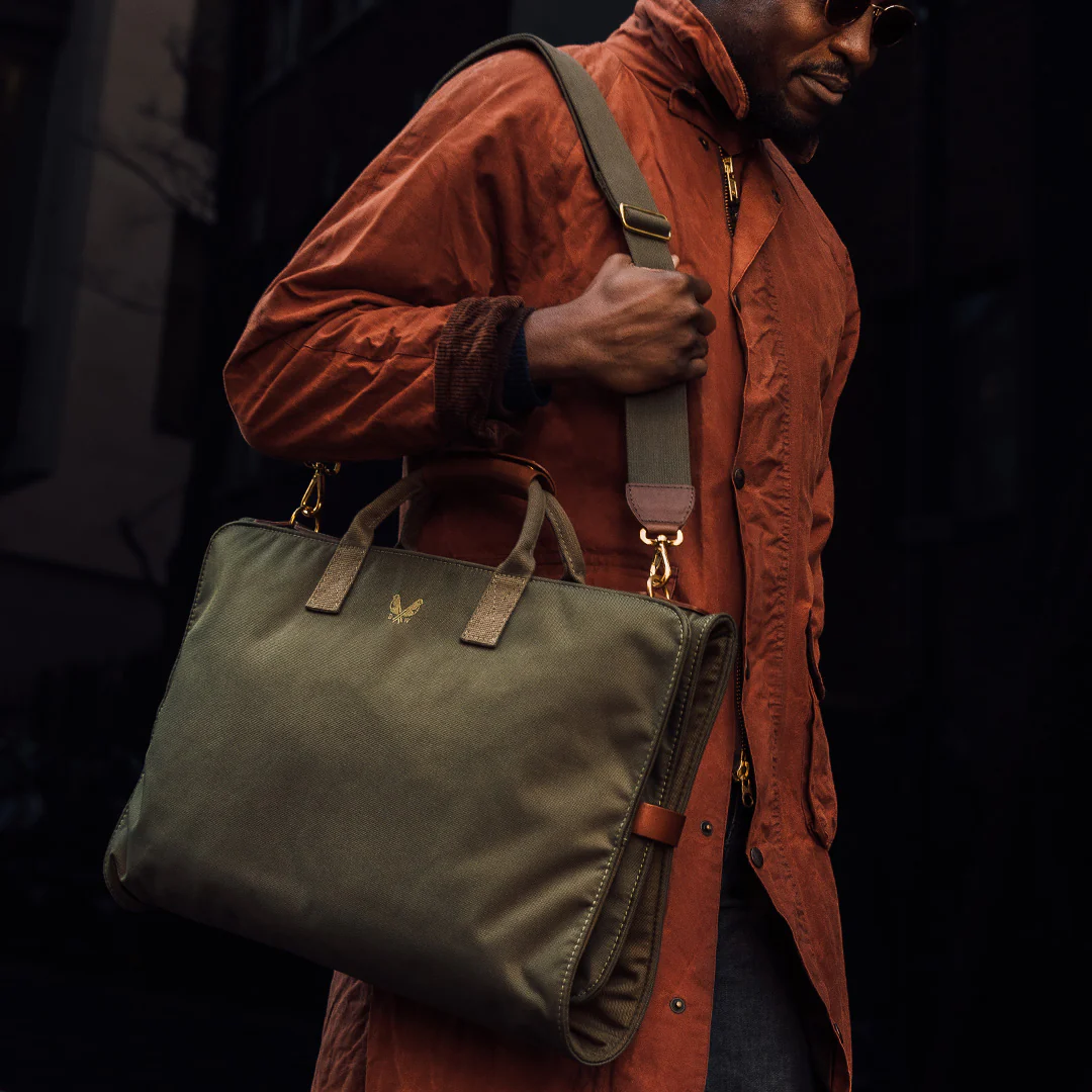 Trifold - Olive - Image 10