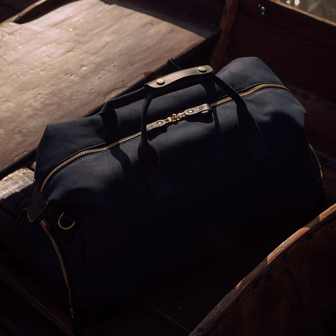 Weekender - Navy - Image 15