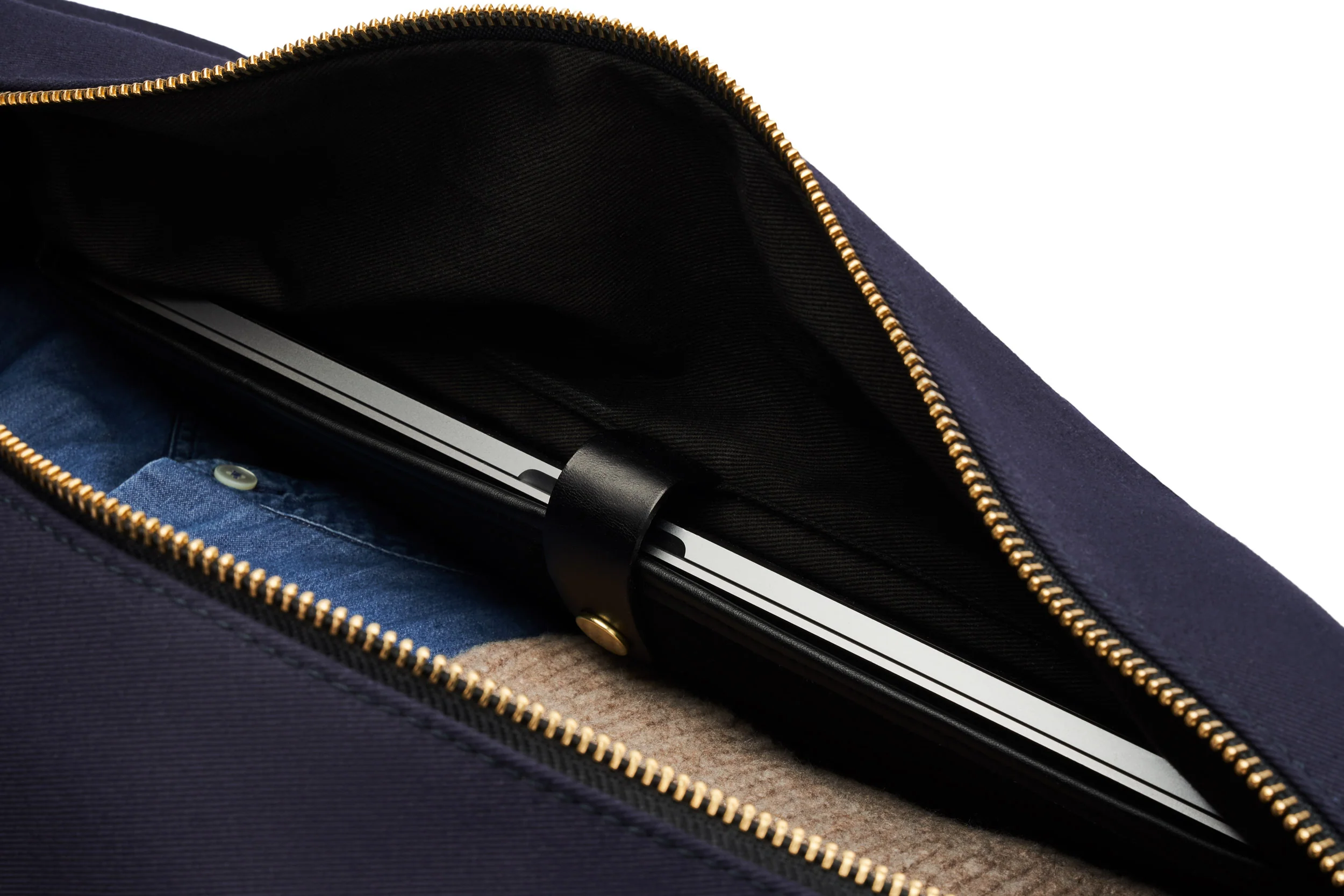 Weekender - Navy - Image 7